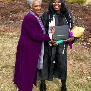 Meet your Posher, Renee